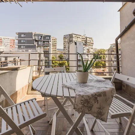 Foodie 2br близо до центъра 바르나